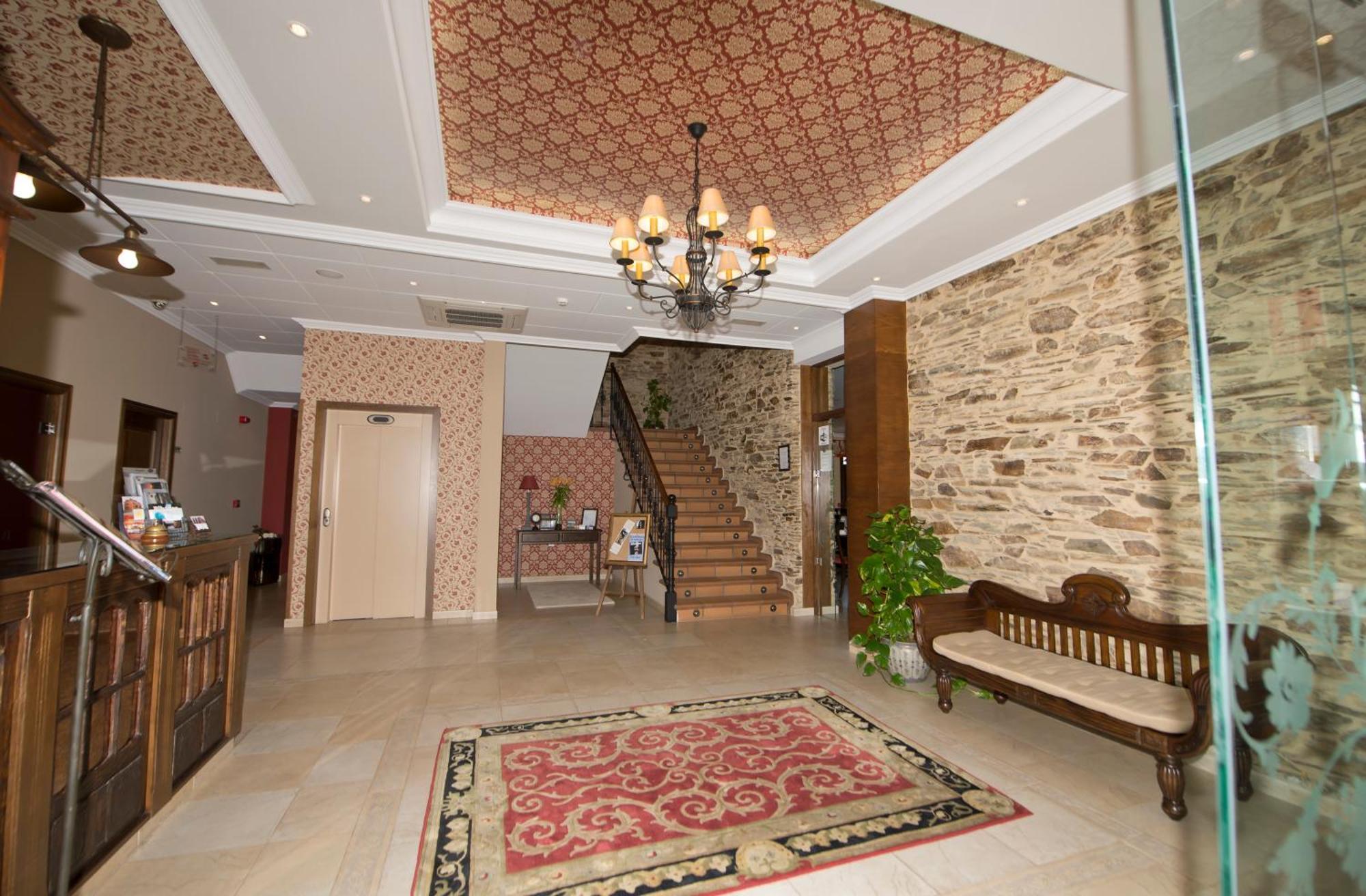 Hotel La Casona De Lazurtegui Ribadeo Esterno foto