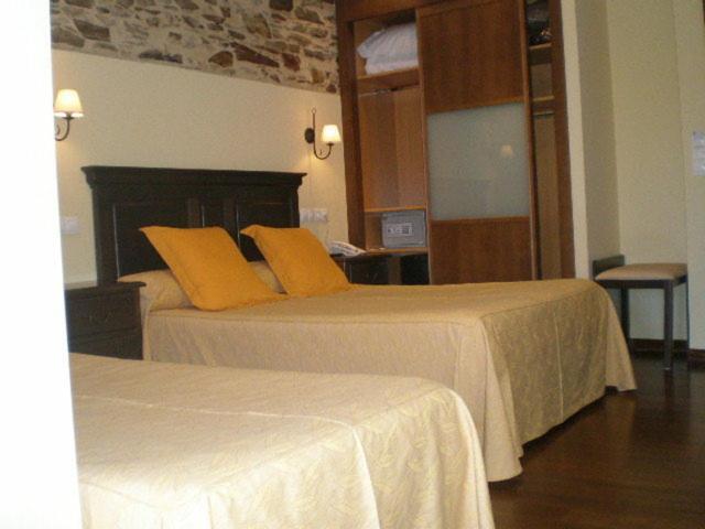Hotel La Casona De Lazurtegui Ribadeo Esterno foto